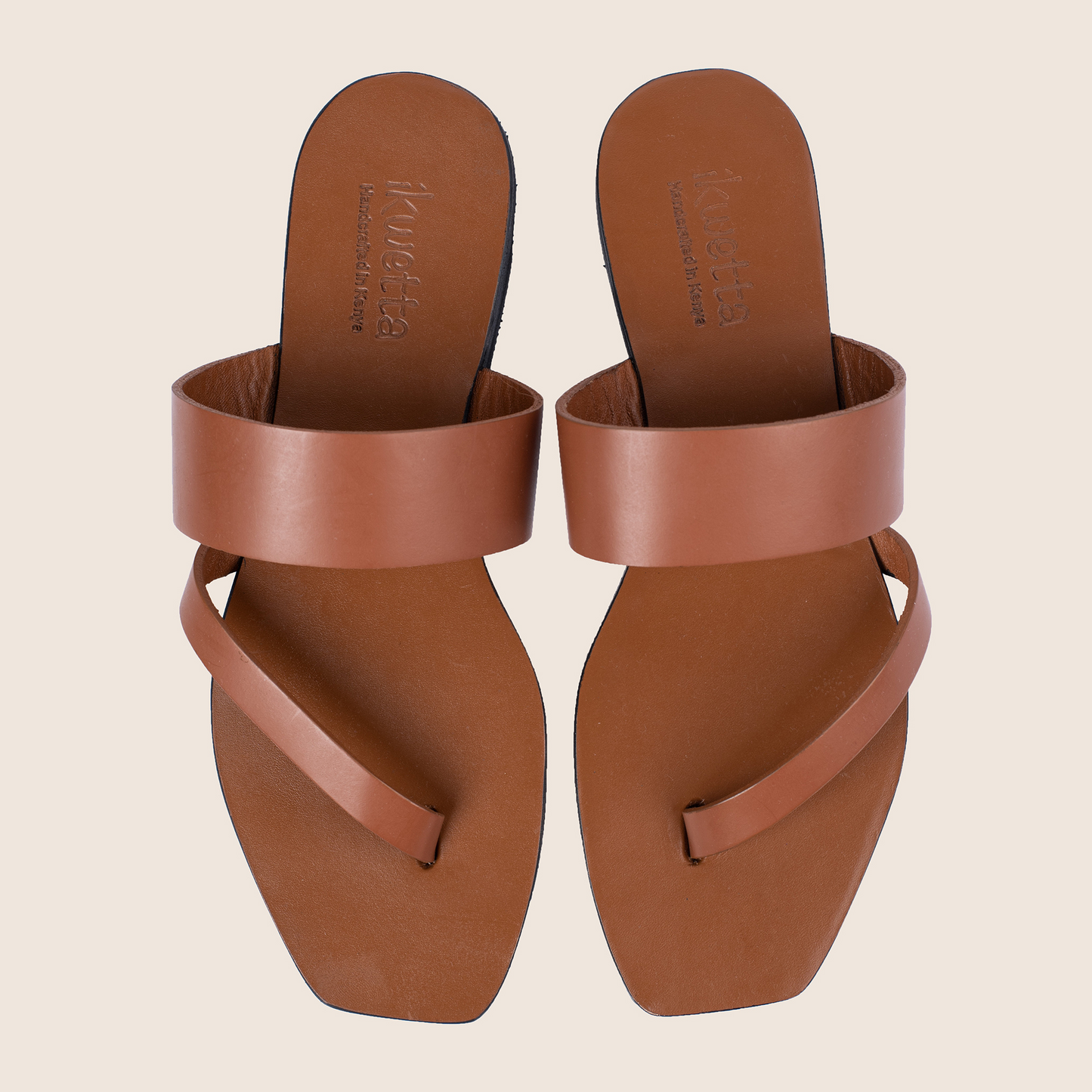 Tahiti sandals in caramel smooth leather and leather sole