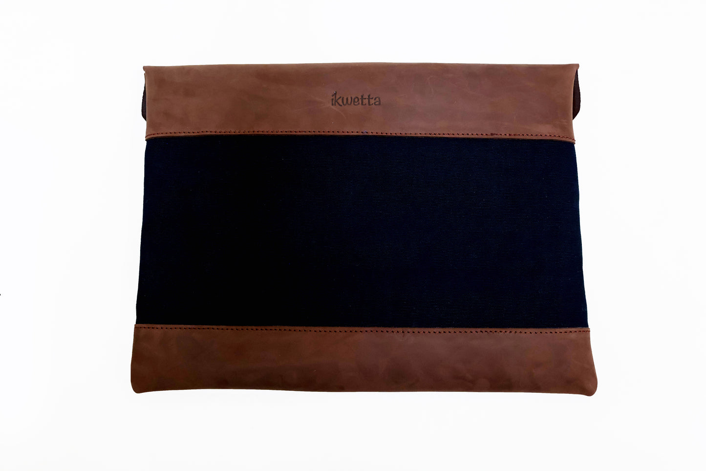 Gentleman's case in mocca oil pull up leather and canvas