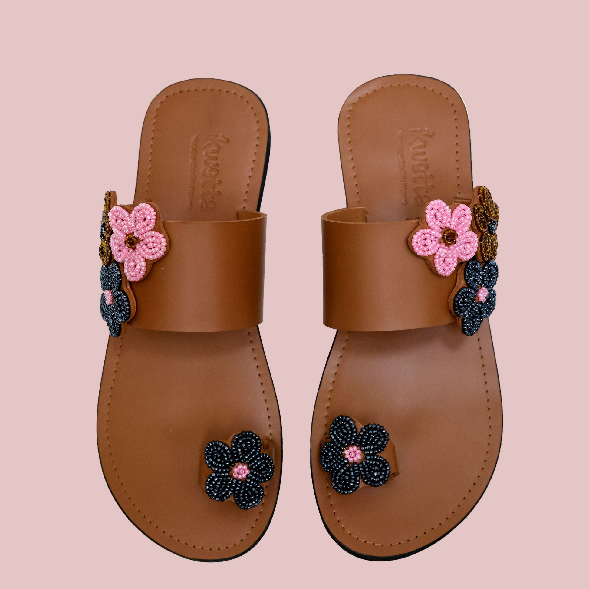 Nzuri sandals in caramel smooth leather  with baedwork