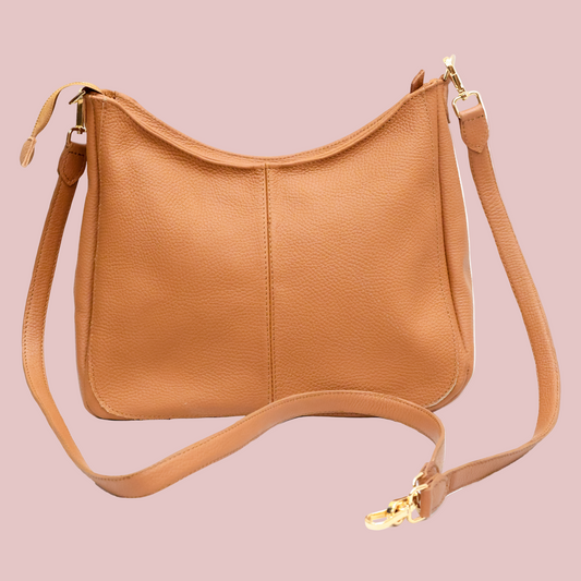 Kira shoulder bag in Sugar almond natural dyed milled leather