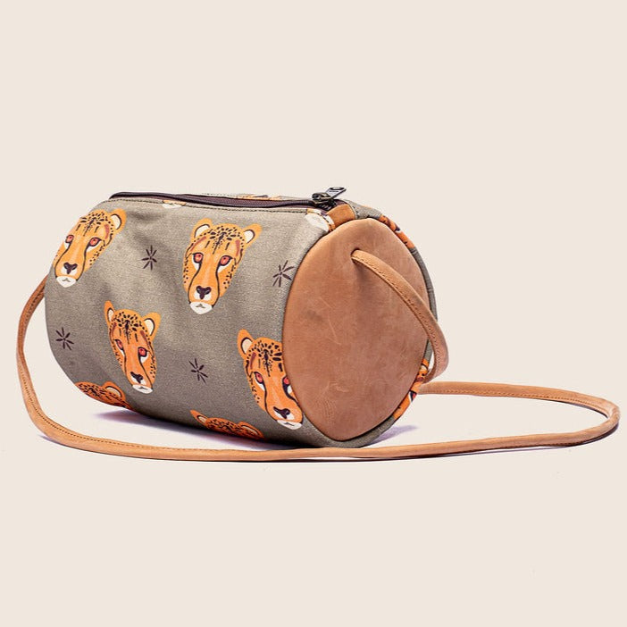 Roxy bag in cheetah canvas with leather
